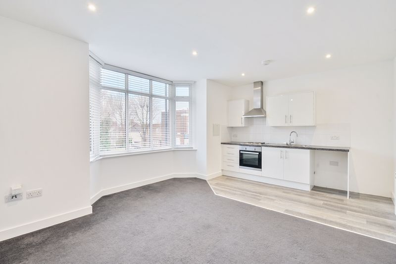 Property photo 2 of 7 Kitchen