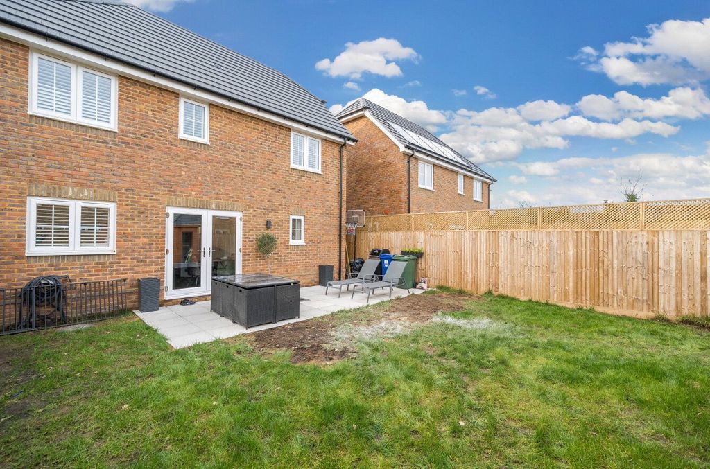 Property photo 3 of 30 Picture No. 31