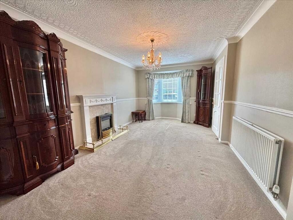 Property photo 3 of 4