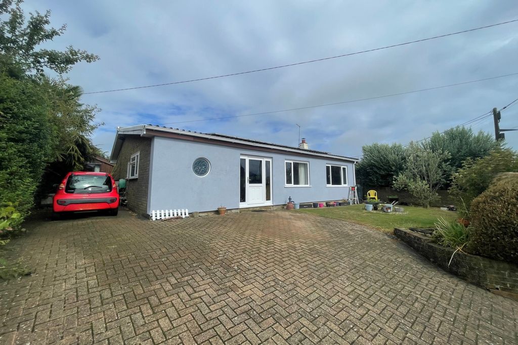 Property photo 1 of 17 Photo 1