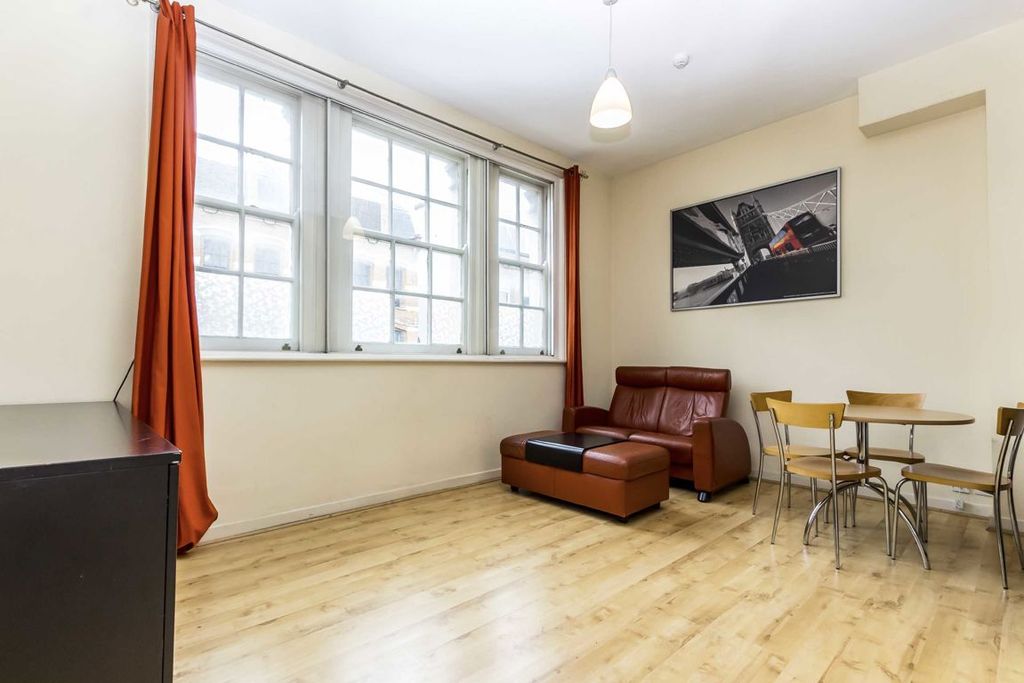 Property photo 2 of 4