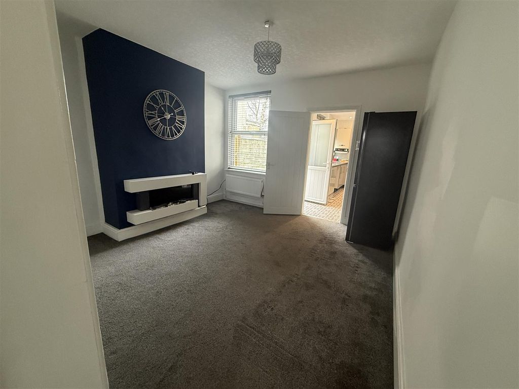 Property photo 3 of 13 Img_2785.Jpg