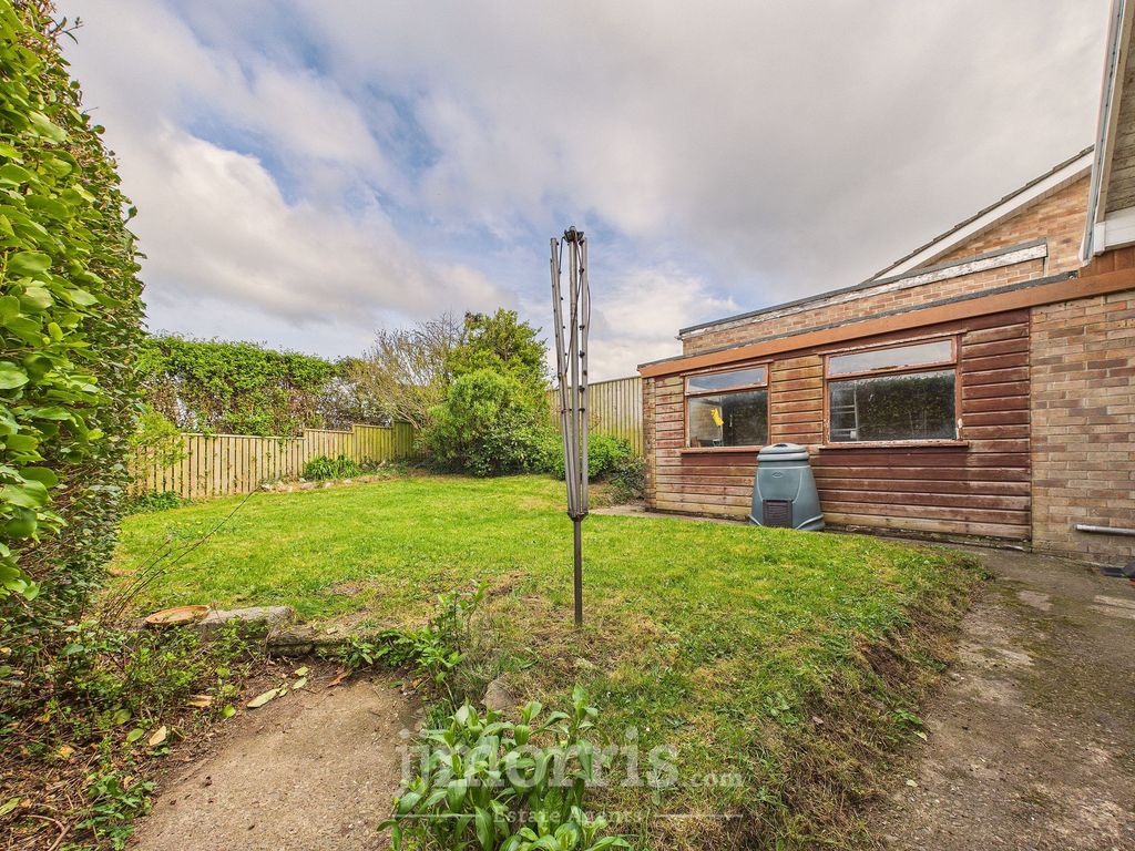 Property photo 3 of 26