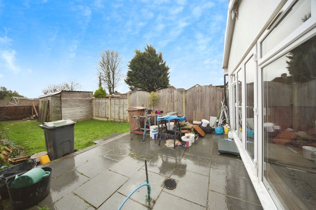 Property photo 3 of 11