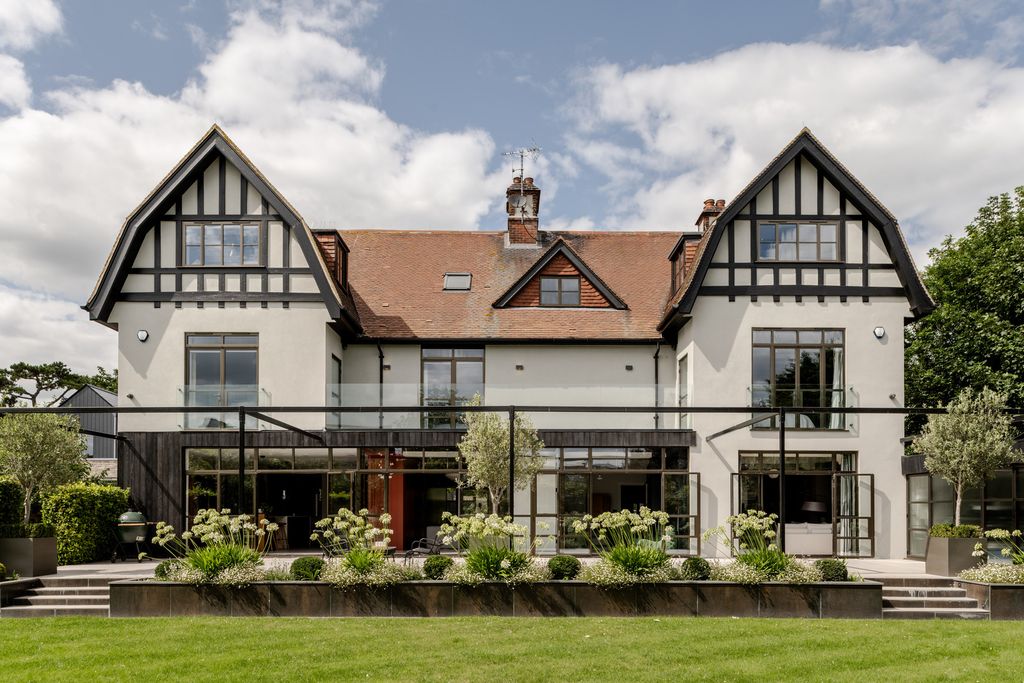 Property photo 1 of 40 303611 - Tmh_Kingsdown Park House-191.Jpg