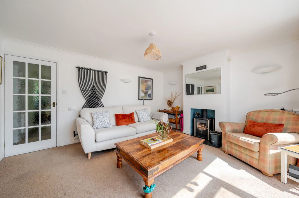 Property photo 3 of 19 1458537-4-6A0c53F...