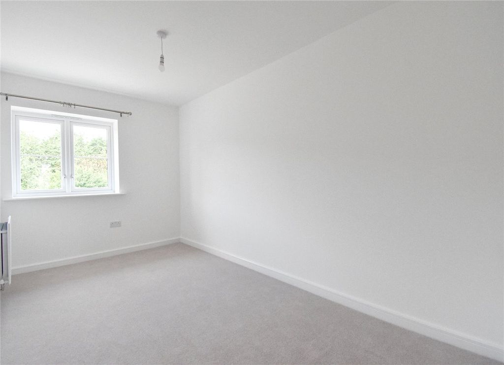 Property photo 3 of 8 Picture No. 03