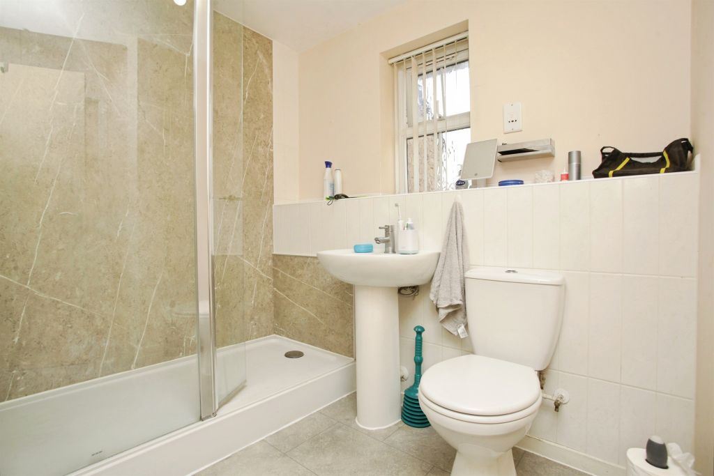 Additional image 13 of 2 bed flat for saleCrackthorne Drive, Rugby CV23