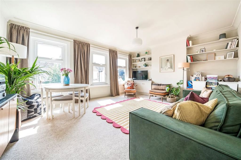 Property photo 2 of 7