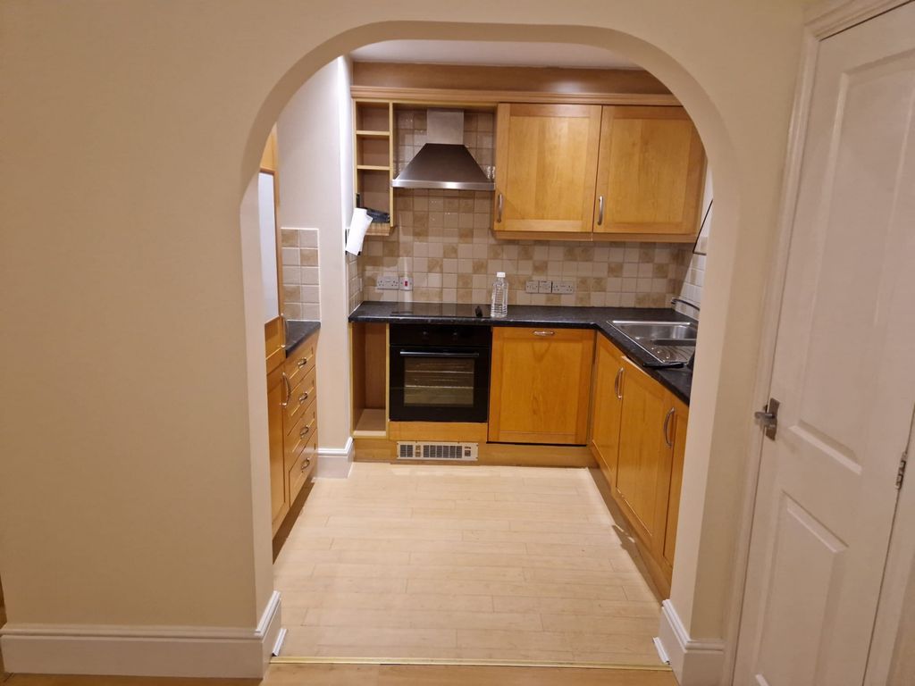 Property photo 3 of 5 Gallery