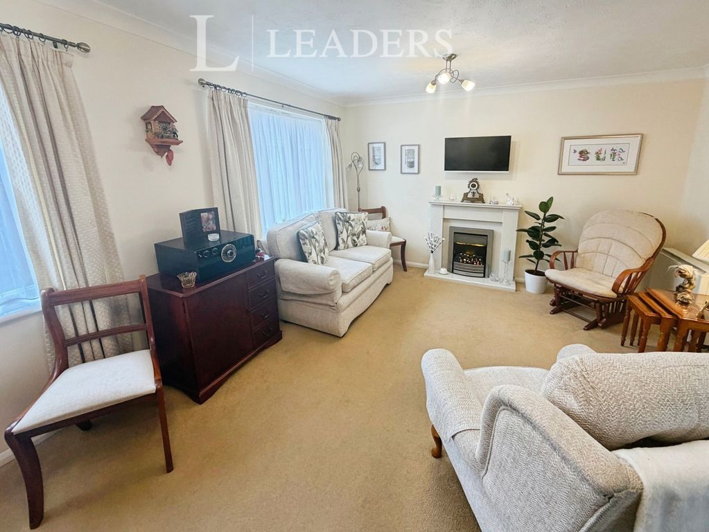 Property photo 2 of 9 Pbox-Img.Jpg