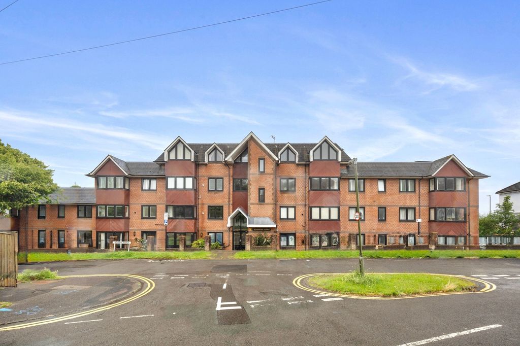 Property photo 1 of 23