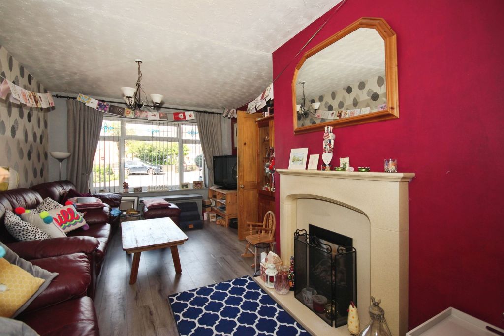 Property photo 2 of 18