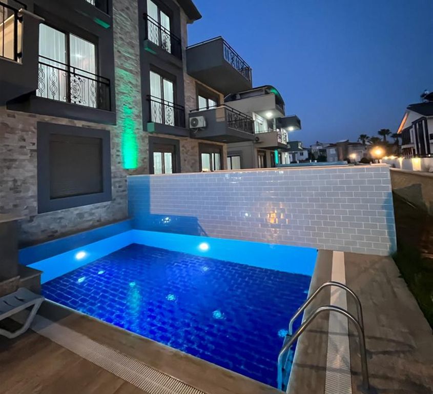 Property photo 3 of 22 Three-Storey Villa For Sale In Belek, Antalya With A Private Pool - Ample Privacy