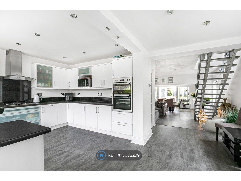 Property photo 3 of 30 Kitchen With Living Space