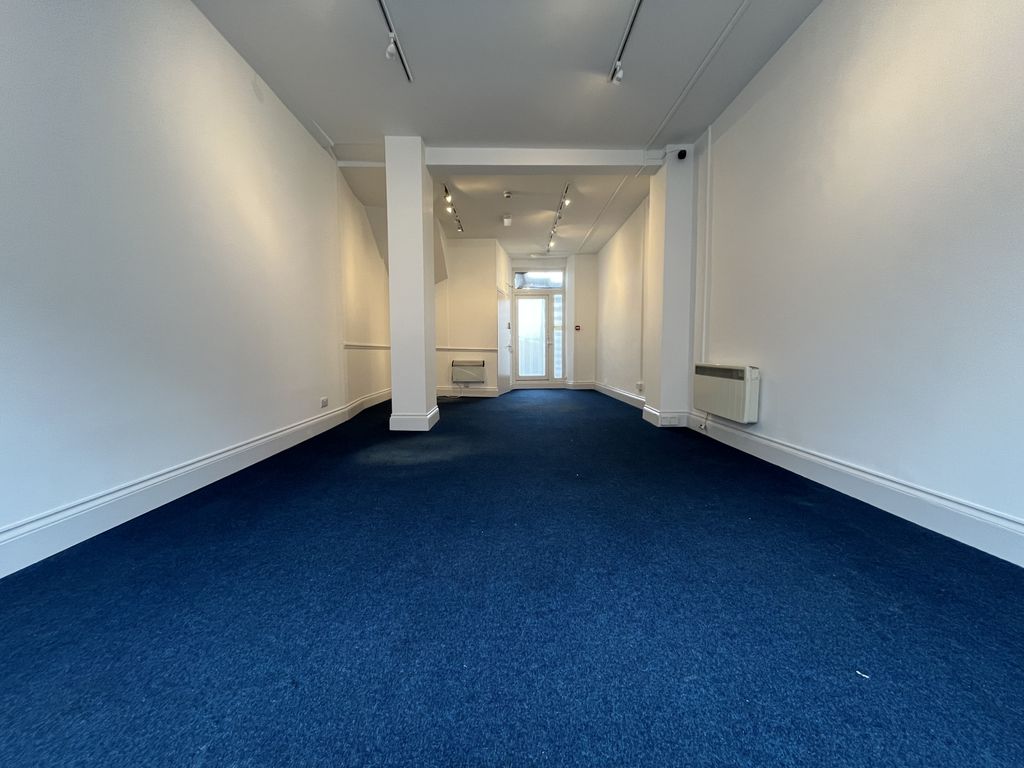 Property photo 2 of 5 Gallery