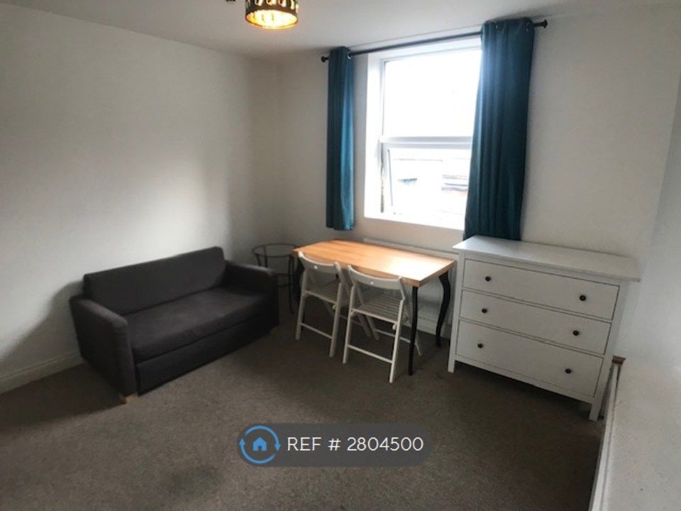 Property photo 3 of 4