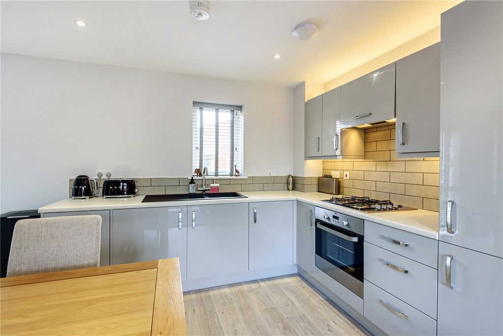 Property photo 3 of 13 Picture No. 05