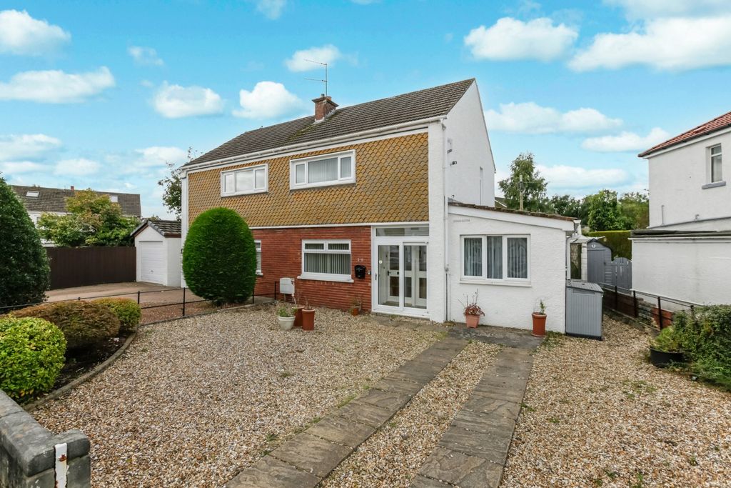 Property photo 1 of 17 External