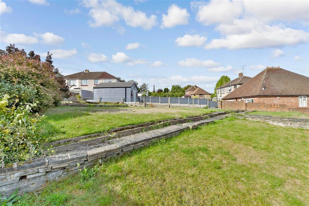 Property photo 2 of 12 Rear Garden
