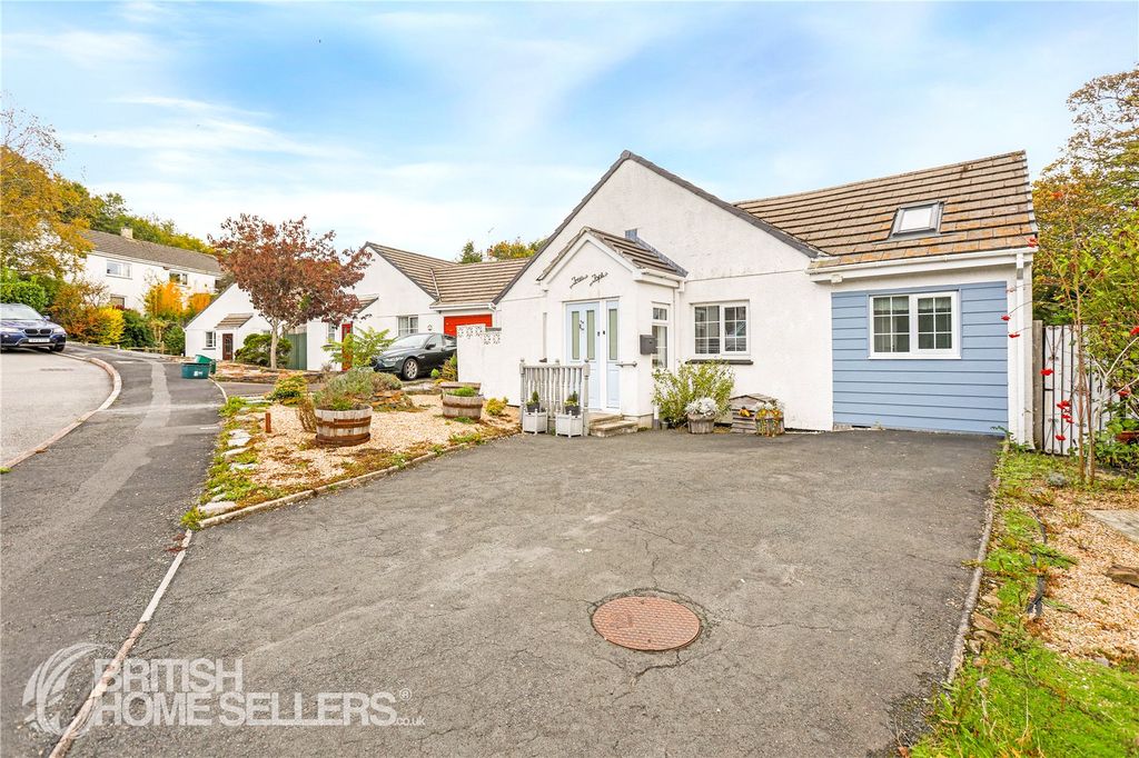 Property photo 2 of 19 Picture No. 12