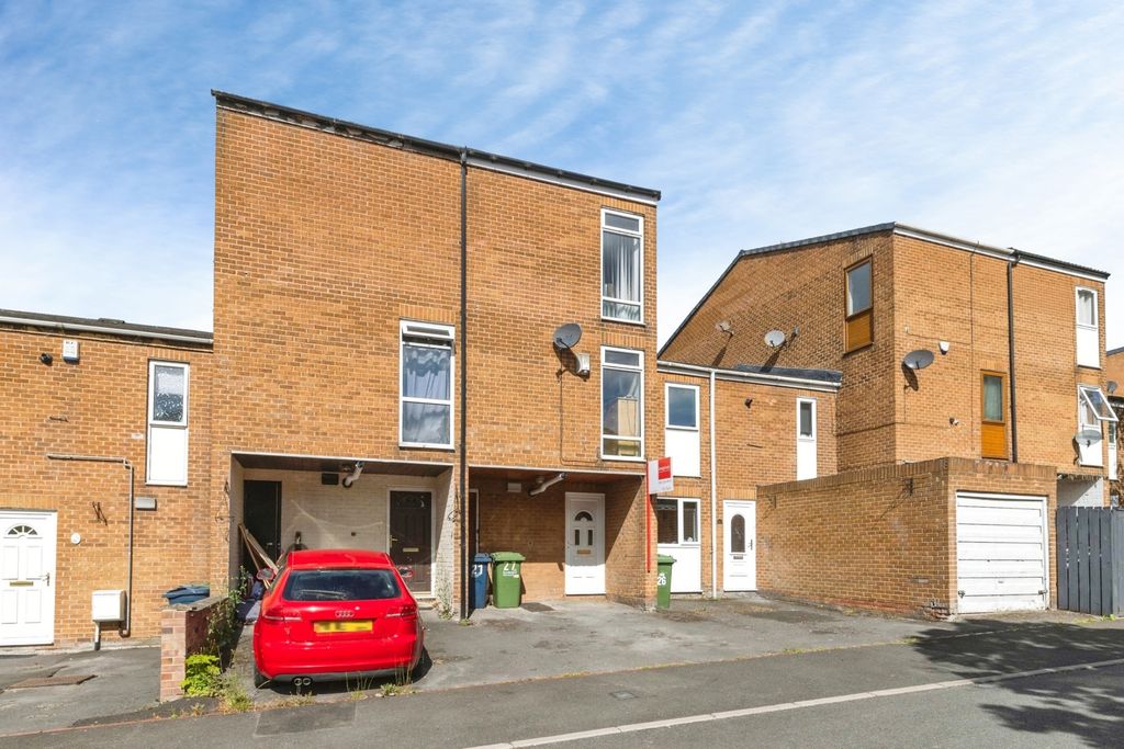 Property photo 1 of 18 Pbox-Img.Jpg