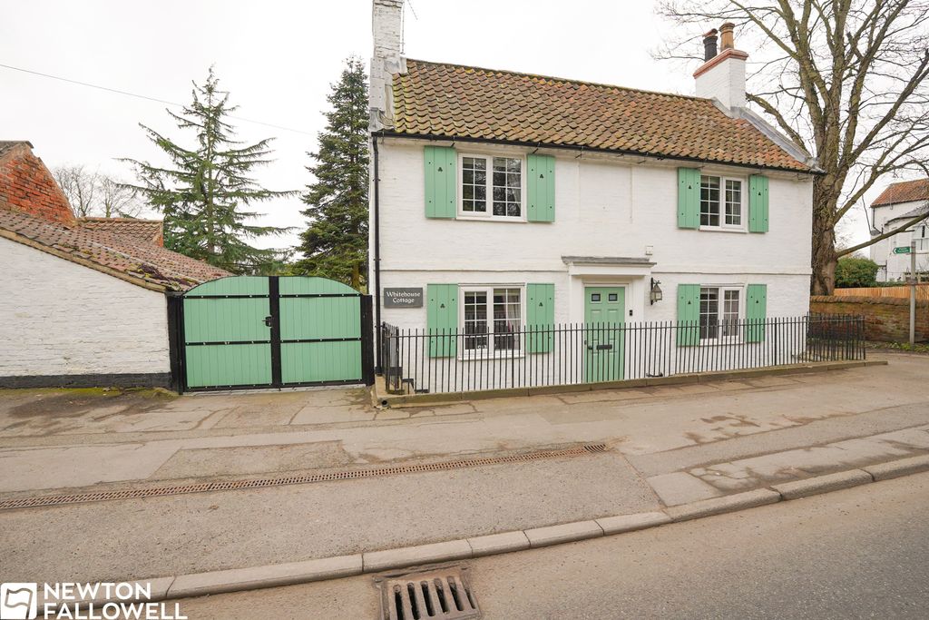 Property photo 1 of 23