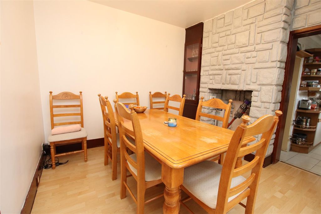 Additional image 5 of 3 bed terraced house for saleSt. Albans Road, Dartford DA1