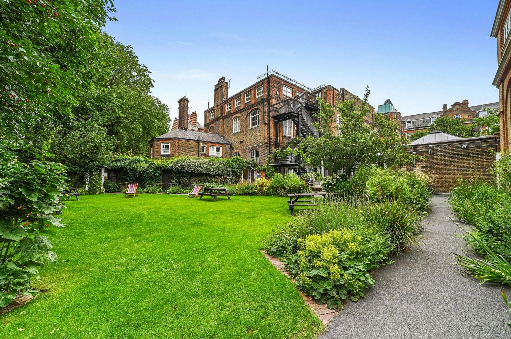 Property photo 2 of 30 MD-Bc-Arnoldcircus-1.Jpg