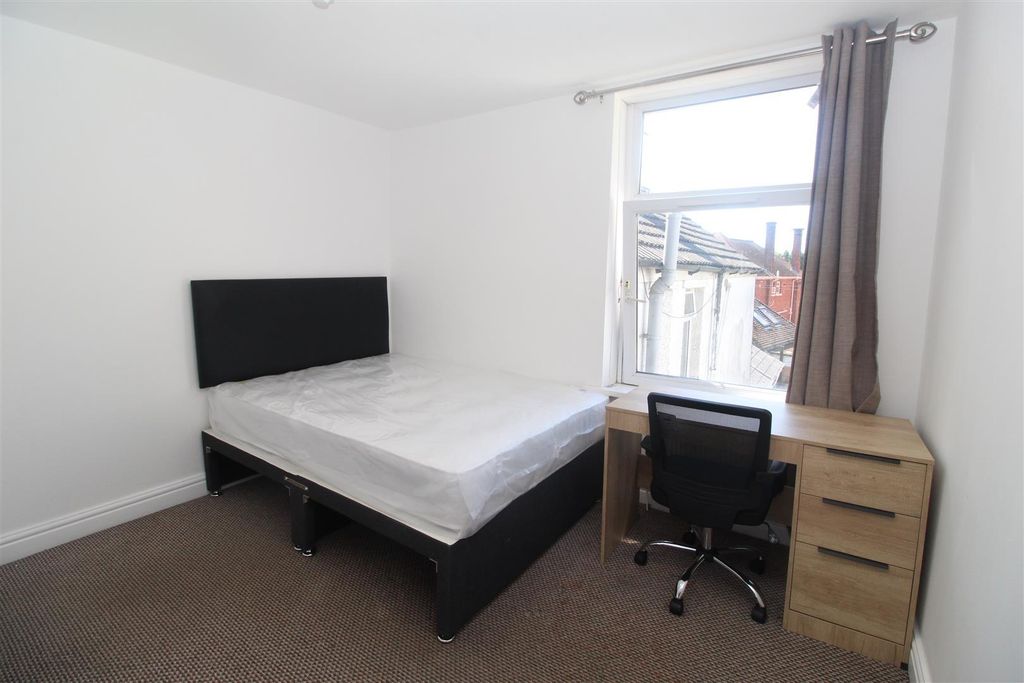 Property photo 1 of 16 Auaexeu6Y02Ki2Lae9N-Aw.Jpg