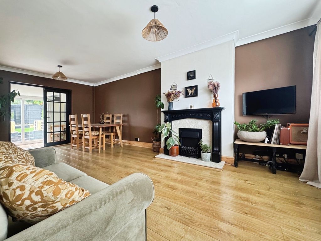 Property photo 3 of 34 5263385
