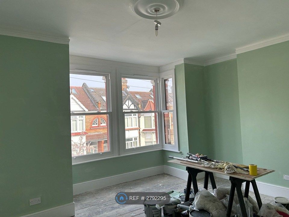 Property photo 3 of 5 Master Bedroom