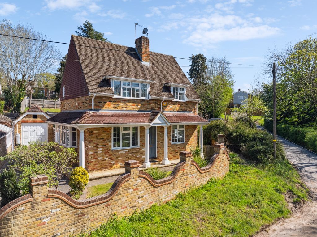 Property photo 1 of 24