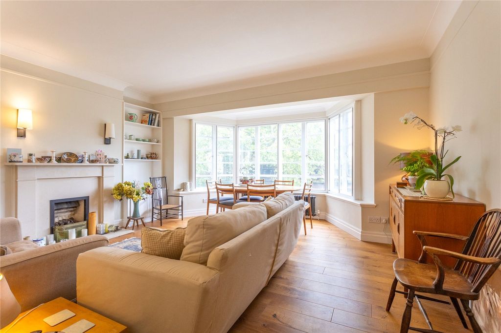 Property photo 3 of 15 Picture No. 04