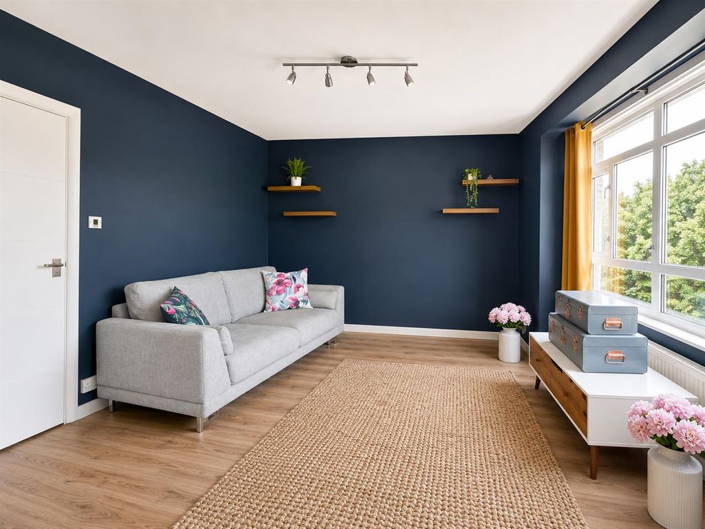 Property photo 1 of 21 36.Png