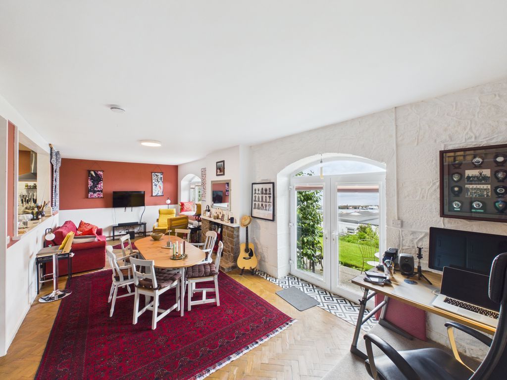 Property photo 2 of 17 Reception/Sitting Room