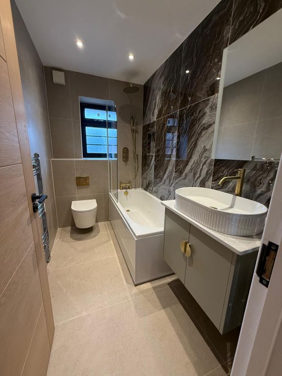 Property photo 3 of 5 Bathroom