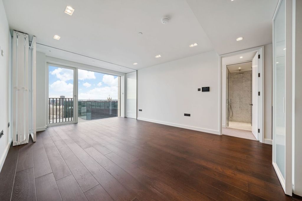 Property photo 1 of 14 Image 3