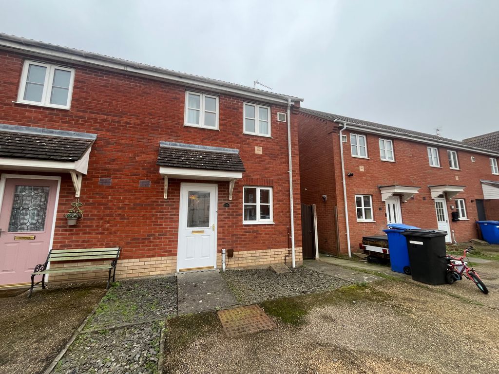 Property photo 1 of 9 Front