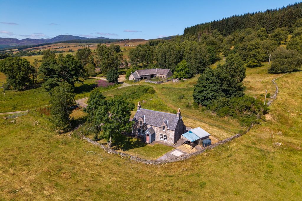 Property photo 1 of 20 Craigbea