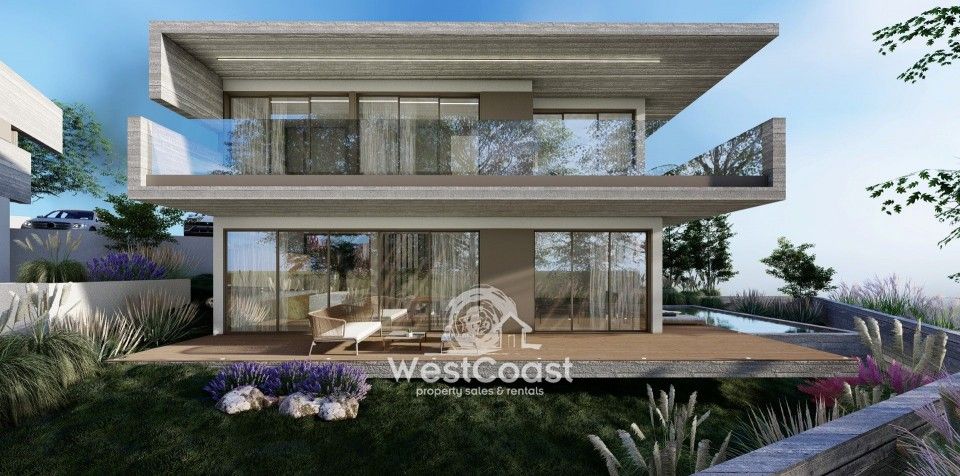 Property photo 1 of 3