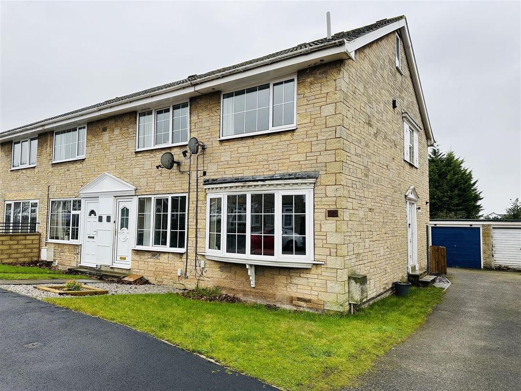 Property photo 1 of 15 Front