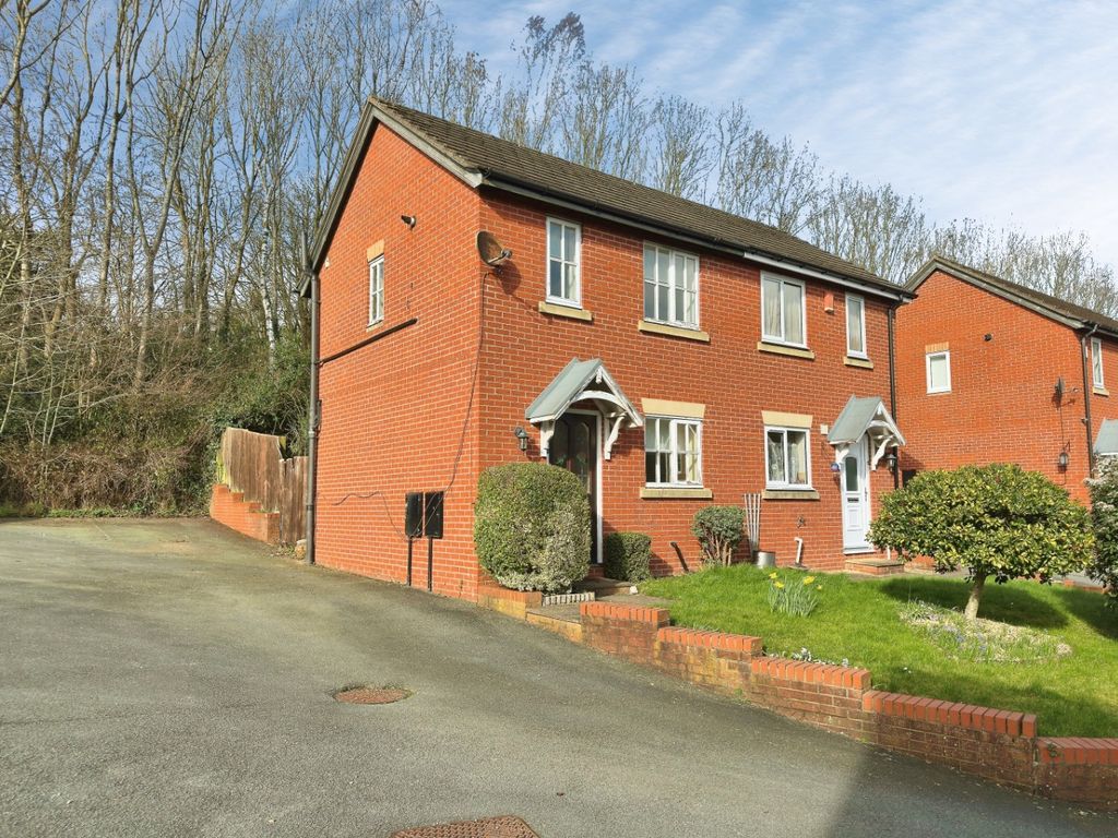 Property photo 1 of 11 4898601