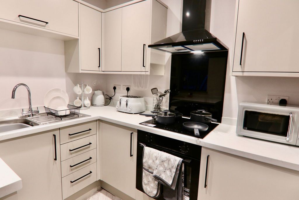 Property photo 3 of 29 Gallery