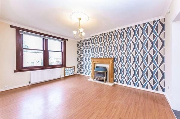 Property photo 2 of 6 Lounge