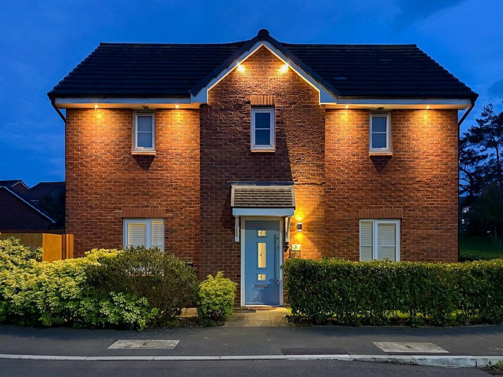 Property photo 1 of 36