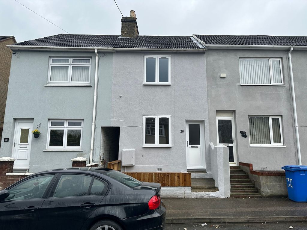 Property photo 1 of 10