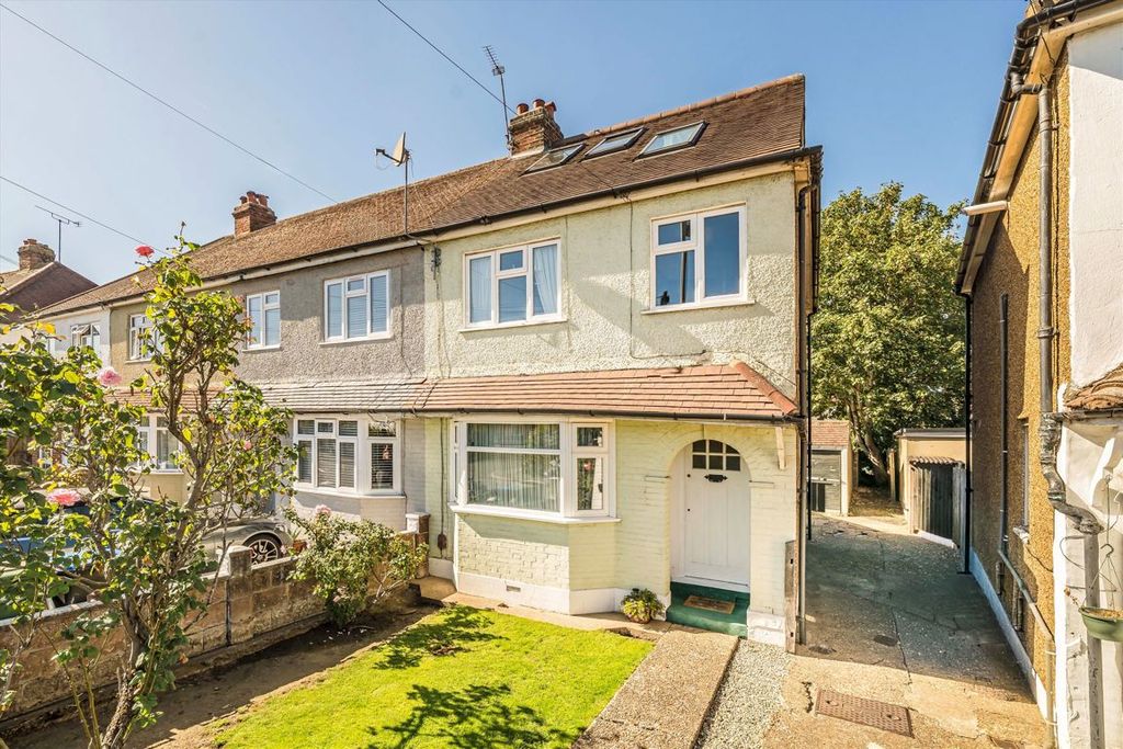 Property photo 1 of 8