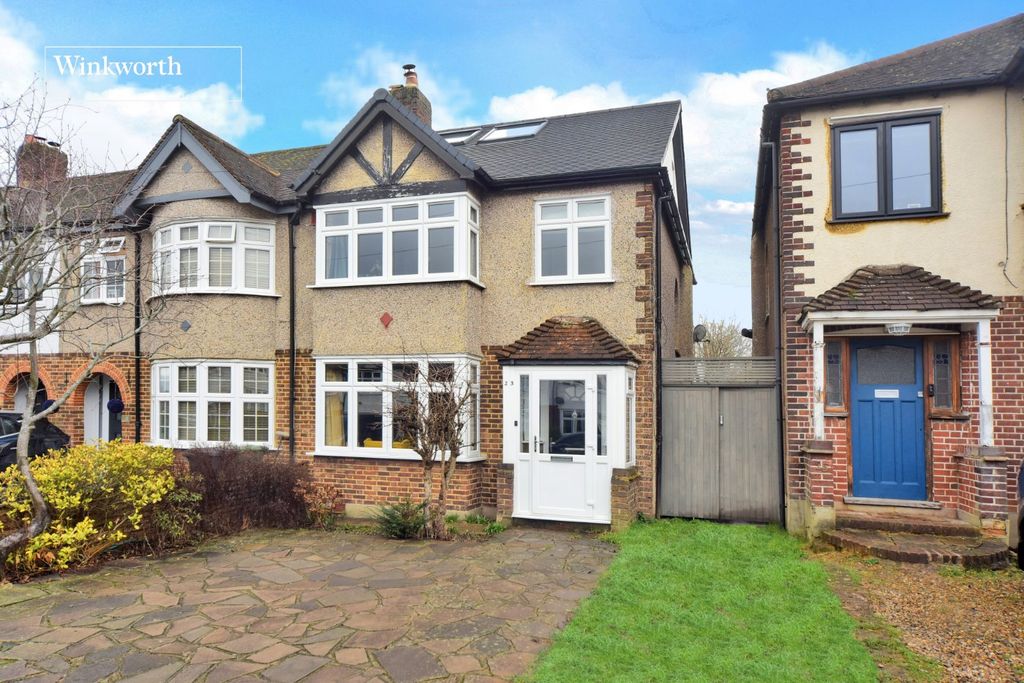 Property photo 1 of 19 Picture No. 02