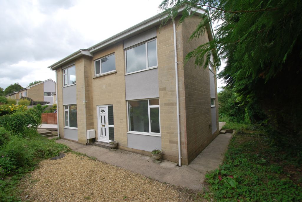 Property photo 1 of 16 Front